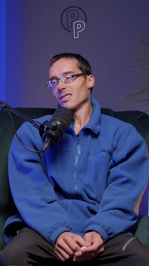 Opilá matka nechala malého Pavla samotného doma i na několik dní v kuse | Priority Podcast