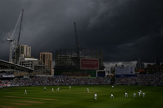 "Arey unke paas koi bowling hee hai nahin" - Indian legend's brutal assessment of pitch for ENG vs IND 2025 5th Test