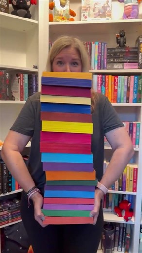 I want a SPRAYED edge 😍📚🙌🏻 #booktubetbr #bookcommunity