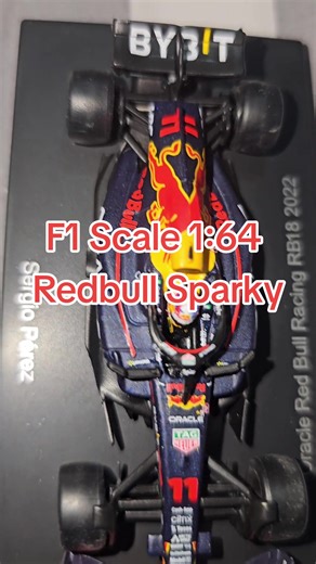 Carros a Escala F1 Redbull 1:64: Calidad y Diseño