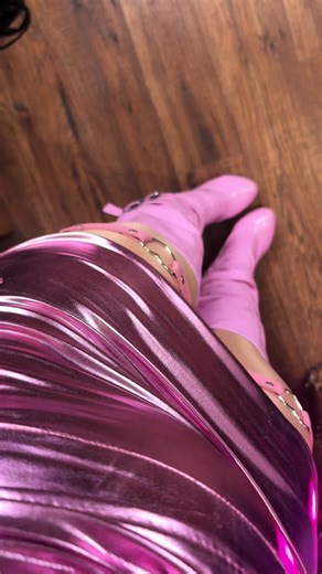 Stylish Pink Outfit GRWM Video Live Now!