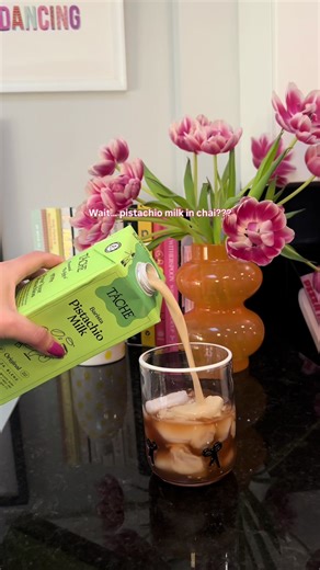 Tried my Sunday chai latte with @@Táche Pistachio and I’m officially converted. ✨💚☀️ It’s creamy, slightly nutty, and SO good with chai spices. Highly recommend if you’re romanticizing your slow Sunday mornings ☕️ If you want to try it yourself, you can grab it on Amazon and sip & save with my code TACHEBASIC (Amazon purchases only!). #pistachiomilk #chailatte #sundayrituals #cozymorning