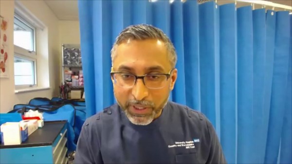 Duchess of Cambridge Kate Middleton praises NHS staff for 'going the extra mile'