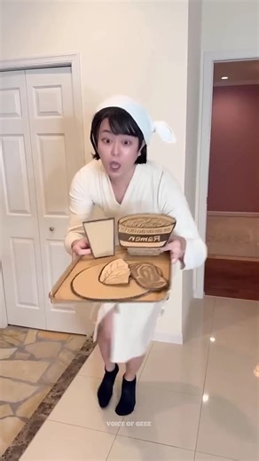 இறுதிவர பாருங்க 😱🧐 ~ Building Wooden Log Cabin In Forest / Survival House Step By Step"72