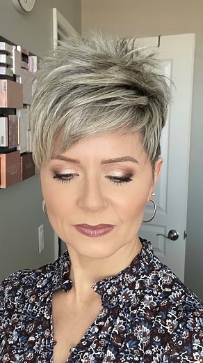 Sharalee's Box of Chocolates on Instagram: "My winter cut and color!🥰❄️✂️ Watch the full video with all the color and cut details on my YouTube channel🎬 Link in my bio: @sharaleesboxofchocolates #funatthesalon #pixiecut #pixiehaircut #undercutpixie #hairdayisthebestday #blondeshavemorefun"