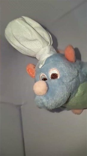 Meow meow meow😸😸#meow #cute #funny #mouse #cat #crazy