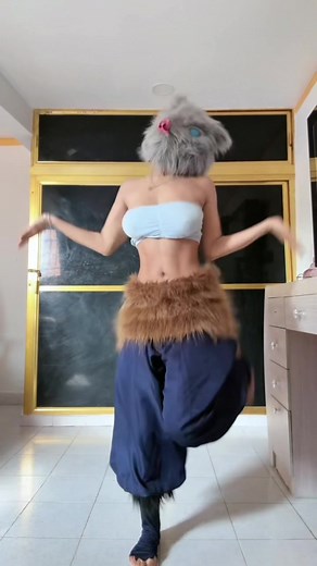 Inosuke Caramelldansen Cosplay Celebration
