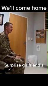 Surprise! 😁#soldier #military #surprise #comSurprise! 😁#soldier #military #surprise #cominghomeinghome | Military Homecoming