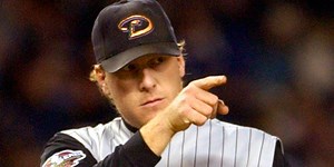 Curt Schilling never asked to be pulled in Game 4 of the 2001 World Series