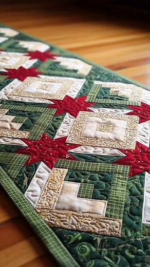 Christmas Quilted Table runner 😍✨️ | Everything Quilting