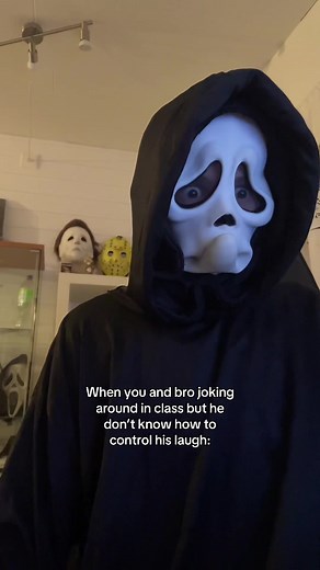 Awkward Moment in Class: When Your Bro Can't Stop Laughing
