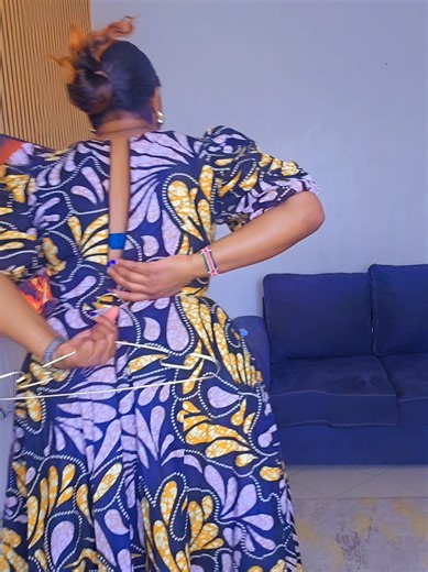 How to Unzip a Dress with a Back Zipper