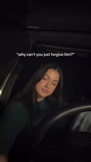 Jessica Baio on Instagram: "i’ll never not love a song with gut wrenching lyrics 😭💔 song: accident by Jessica Baio #accident #sadsong #popmusic"