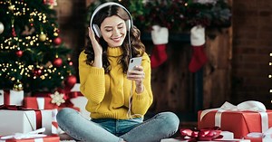 Η απόλυτη Χριστουγεννιάτικη playlist για να περάσεις τις Γιορτές με ρυθμό! | zarpanews.gr