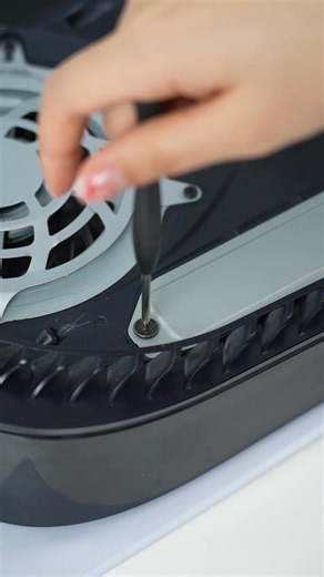 ORICO OS5 SSD Expand Your PS5 Universe!  Massive Storage: Install ALL your games – 4TB! No more deleting! ⚡ Blazing Speed: 7450MB/s (PCIe 4.0 + NVMe 2.0) = Near-instant loading!Triple-Level Cell, TLC ❄️ Cool & Stable: Built-in heatsink prevents throttling & lag!  PS5 Perfect Fit: Snap into slot in seconds – no tools!  Game Freely. Game Faster.  #PS5Upgrade #SSD #GamingStorage #PlayStation | ORICO | Facebook