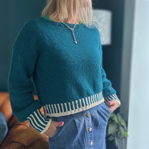 Easy Knit Jumper for Women With Elegant Sleeves, Two-tone Ribbed Hem | Knitting Pattern (pdf Download) - Etsy