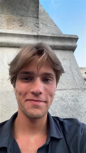 Gabe Escobar on Instagram: "did you like my joke #budapest"