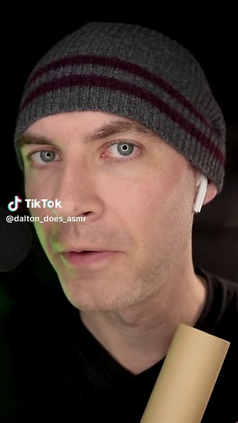 Big or Small🧐 #asmr #asmrsounds #asmrtiktoks #fyp