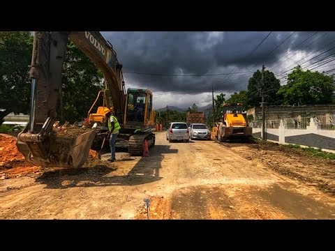 CHEC CARRING OUT REMEDIAL WORKS ALONG MORANT BAY TO CEDAR VALLEY