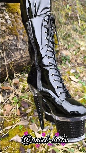 That glossy finish though 🔥 #platformboots #boots #shoestyle