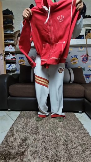 round two vintage store on Instagram: "Styling a @respect_wear 5 panels hat Chicago bulls colourway"