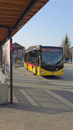 Bus 106 in Bahnhof Sissach Schweiz🇨🇭#bus #linienbus #autobus #travel #öv #shorts #yt
