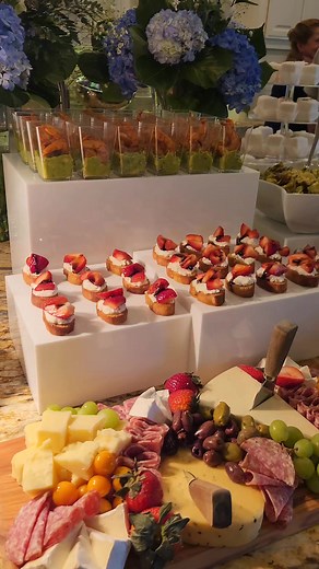 Appetizers for 30 Happy Bridal Shower #catering #FoodieFavorites #appetizers #blue #bride #bridesmaids | The Pink Cactus