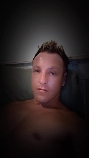 Read my lips..💋🎶🥰