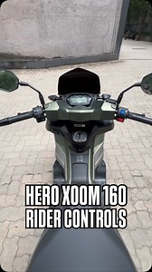 Keyless ignition and a true-blue maxi-scoot cockpit view, there’s a lot going on for the rider’s field of vision and operation when it comes to the Hero Xoom 160. Do you like the way it looks and feels behind the bars? #HeroXoom160 #Xoom160 #Hero #Xoom #Maxiscooter #scooter #PowerDrift #PDArmy (Hero Xoom 160, Hero Xoom 160 price in India, Hero Xoom 160 reviews, Hero Xoom 160 bookings, Hero Xoom 160 exhaust note, Hero XOom 160 seat height, Best scooter in India under 1.5 Lakh, Best 150cc scooter 