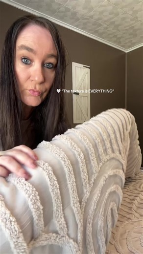 Beautiful Comforter Set with Stunning Texture