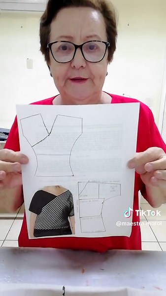 Transformación de Blusa Manga en Dos Colores