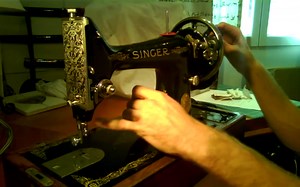 How To Use A Singer 99K And Other Old Singer Sewing Machines. "The Basics".