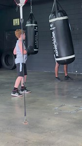 9.7K views · 208 reactions | More bag work! #boxing #boxer #boxingtraining #training #fitness #boxinggym #boxinglife #boxingworkout #boxingclass #florida #floridaboxing #winterhaven #floridaboxer #boxerintraining | Robert DeAngelo | Facebook