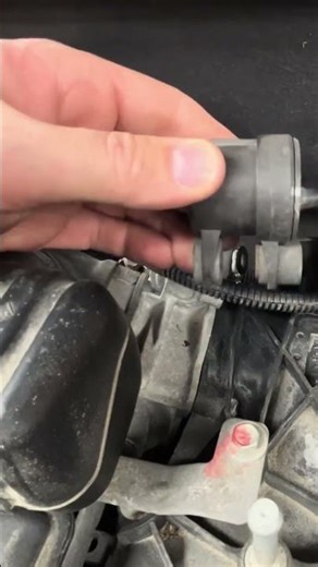 EVAP repair #p0496 #evap #emissions #gm #chevy #equinox ￼