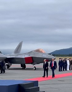 2.2M views · 10K reactions | Grabe! President Trump pinalipad ang B-2 BOMBER at mga 5th Generation Fighter Jet ng US AIR FORCE sa ITAAS ni Russian President Putin. Matinding Pwersa ng AMERIKA ipinakita sa RUSSIA #fypシ゚viralシ #reelsvideoシ #fbreelsvideo #fbpost2025 #BREAKING #LatestNews #Philippines #trending #viral | GOOD News Philippines | Facebook