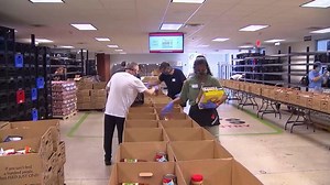 Long food lines become the new normal across US