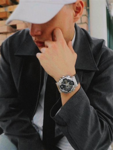 Where concrete ends and the green begins, steel still stands strong. The metal Iconic Series, bold enough for the city, refined enough for the outdoors. #casio #gshock #gshockmalaysia #gshockwatches #absolutetoughness #fyp #February