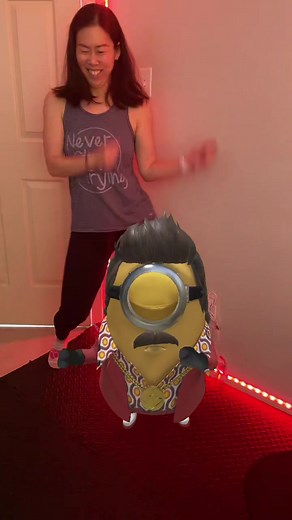 Hilarious Minion Dance Fail Video