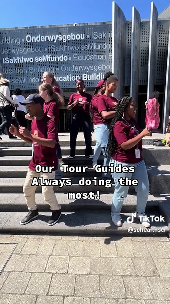 Discover our vibrant campus with energetic tour guides at SU Open Day!