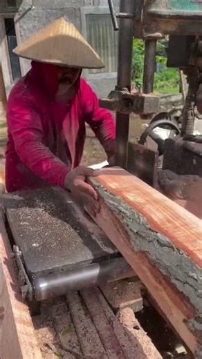 Almost Impenetrable!! wood slicing skills with a super sharp circular saw machine #sawserkel