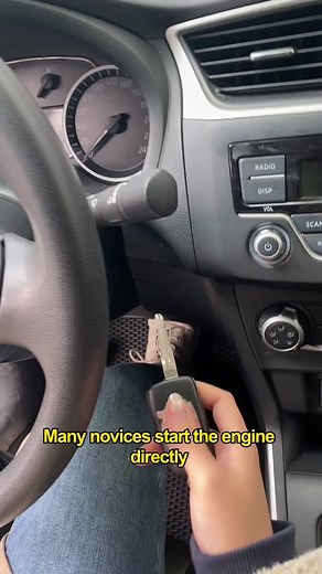 The correct starting sequence for automatic transmission vehicles#car #tips #driver #skills #drive