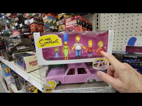 SIMPSONS FAMILY AND PINK CAR - BART LISA HOME MARGE MAGGIE WITH THEIR FAMILY CAR - GREAT GIFT IDEAS