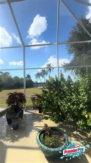 Lanai Pool Enclosure & Deck Power Washing | University Park, Bradenton FL