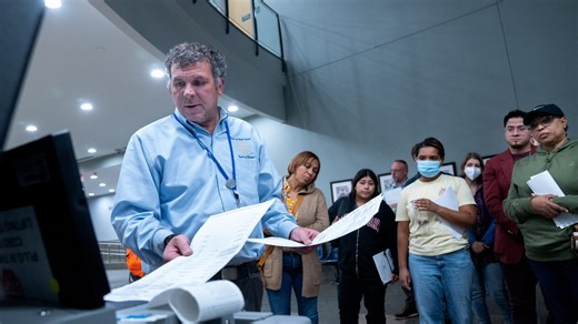 Poll workers train for upcoming election