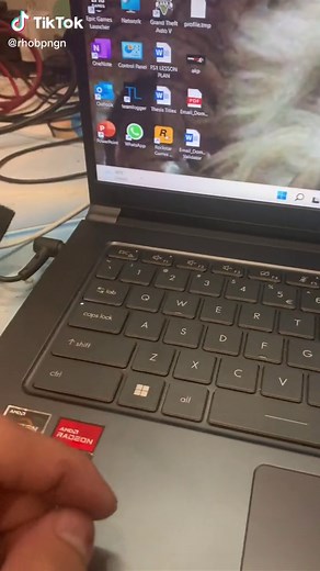 How to Activate Your Keyboard Backlit
