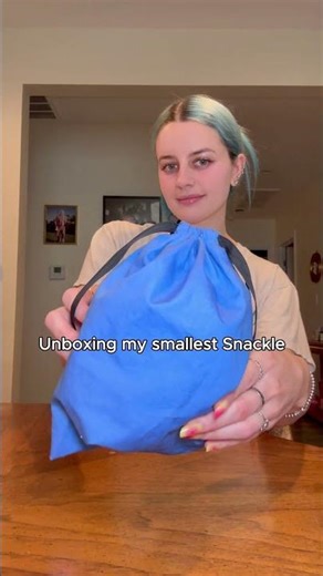 Snackles unboxing time