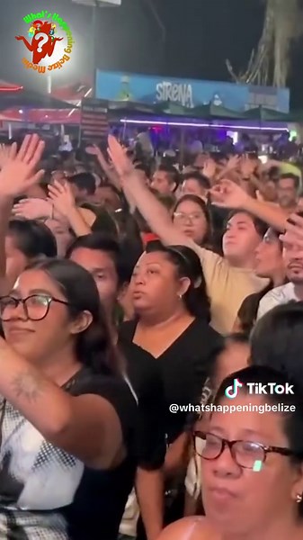 Belize's Punta/Paranda Artists Headlined Chetumal Punta Fest 🇧🇿🟡⚫️⚪️🇧🇿🫶🏾✨️✨️✨️✨️ Chetumal was entertained by some of Belize’s Best Garifuna Artists which included Nuru Vida ,Aziatic,Harlem youth, Reckless, Supa g Punta generals band, Taprick and Mackoy. Below is a recap of the show! Video Courtesy-