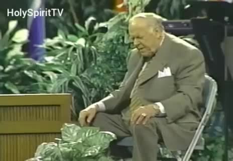 17K views · 1.2K reactions | Kenneth E. Hagin His pattern of Praying. He pray in the Spirit and praying in understanding. It was reported that He had prayed in the spirit for days non stop. | Holy Spirit TV | Facebook
