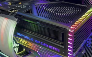 不拿点真家伙出来，你们是真不看啊？14900K 4090猛禽供老板们鉴赏！