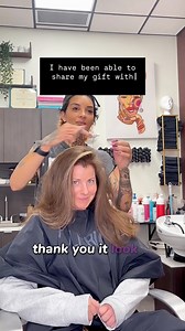 Every other Sunday, I'm blessing someone in our community with a complete hair transformation—no cost, just hugs. Here's what I need you to know: if you're chosen, I'll be filming your transformation and sharing your story with our community. Because your journey isn't just yours—it might be exactly what someone else needs to hear. So if you're ready to be lifted AND ready to inspire others by sharing your story, fill out the form. Link in bio. Let's do this. ✨ https://linktr.ee/leahdoesmyhair?u